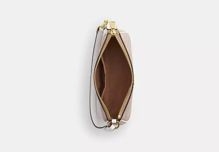 Nolita 19 In Signature Canvas